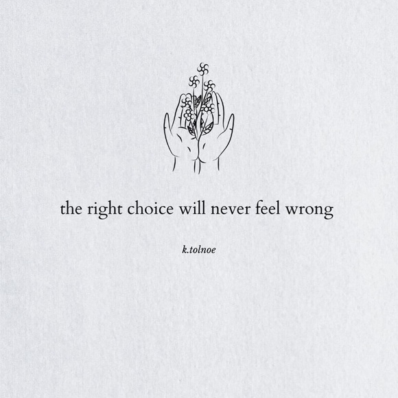 Style: Guess Duffel bag

Colourway: Navy blue/Black/Red

Condition:10/10
Size: M - Picture 7 of 7